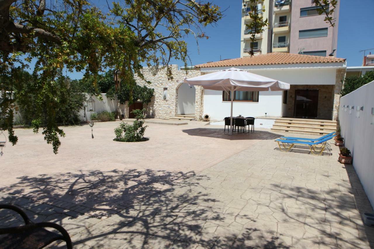 Villa Vanilla Agioi Theodoroi Bagian luar foto