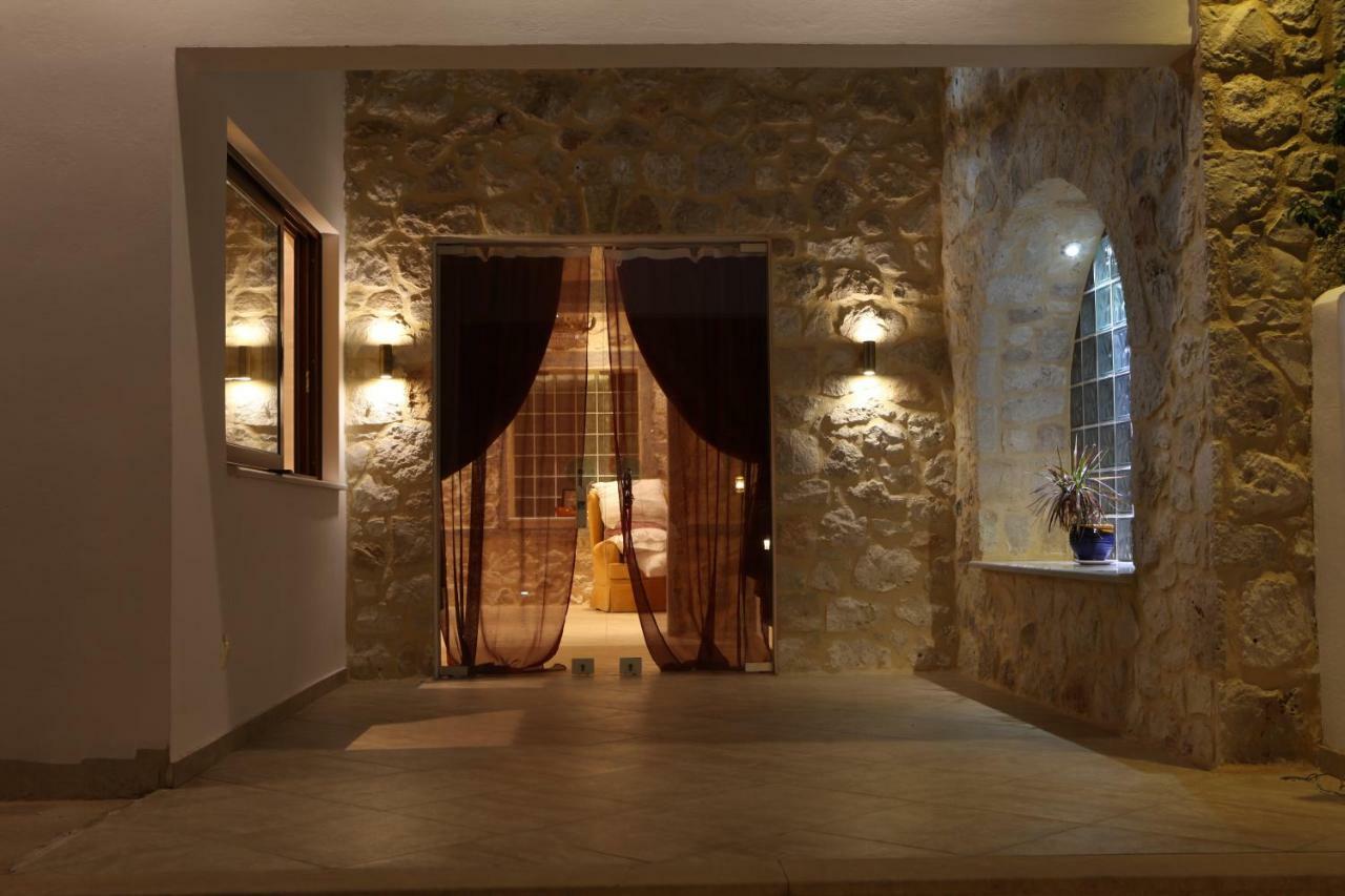 Villa Vanilla Agioi Theodoroi Bagian luar foto